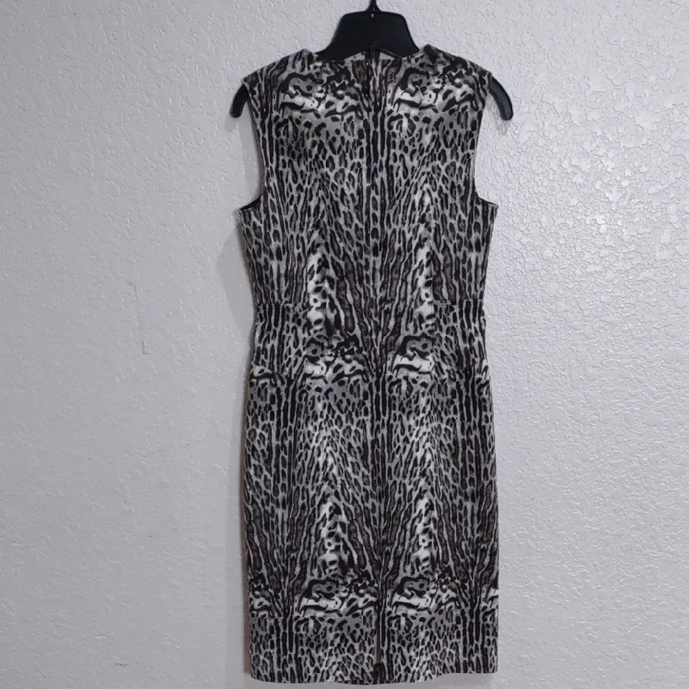 DONNAKARAN New York Leopard Print Sleeveless Dress - Picture 6 of 14